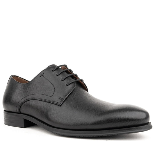 black casual closed formal