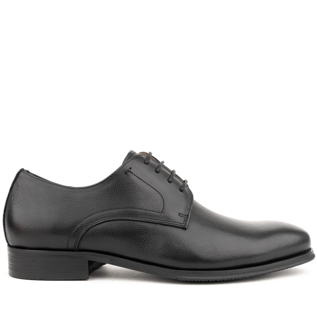 black casual closed formal