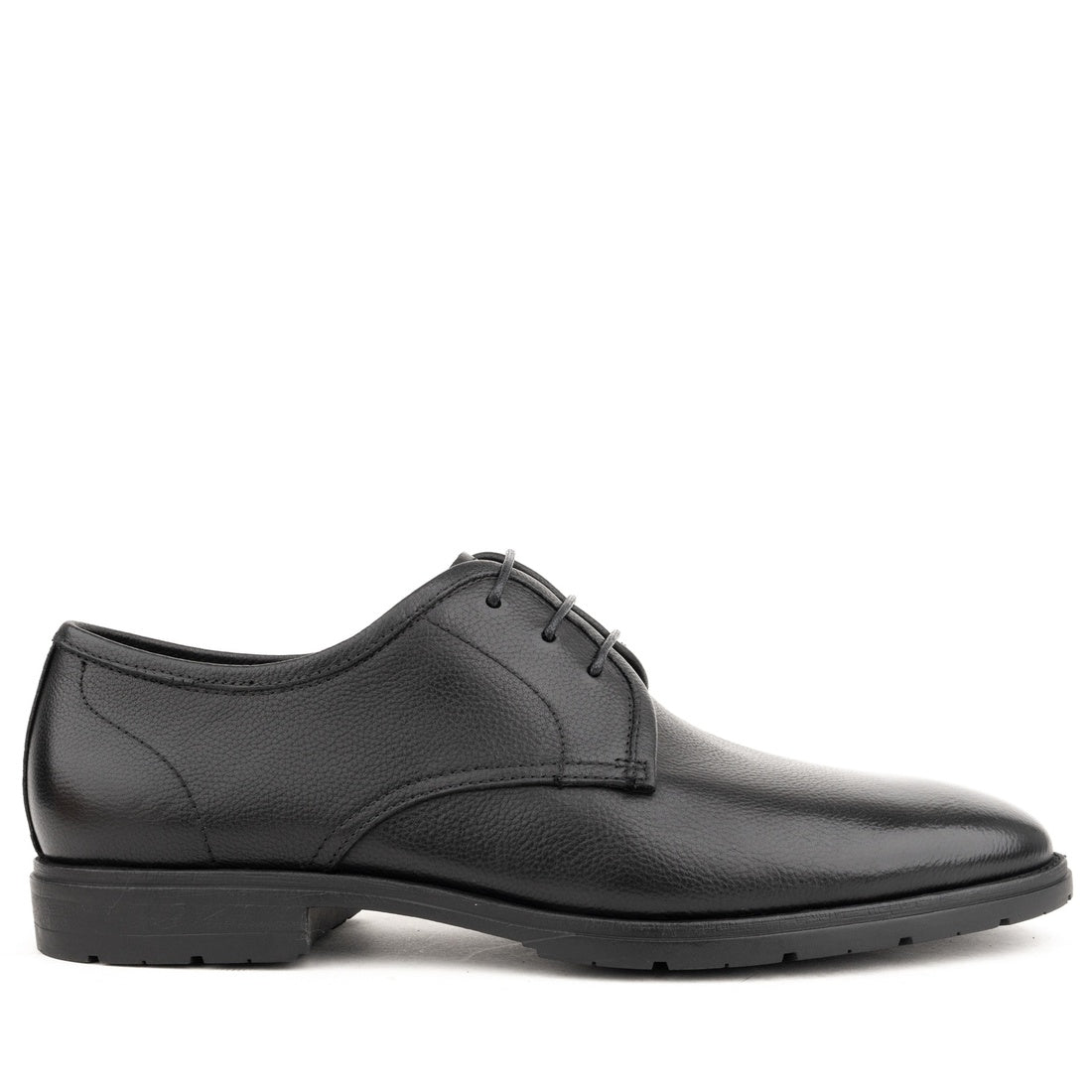 black casual closed formal