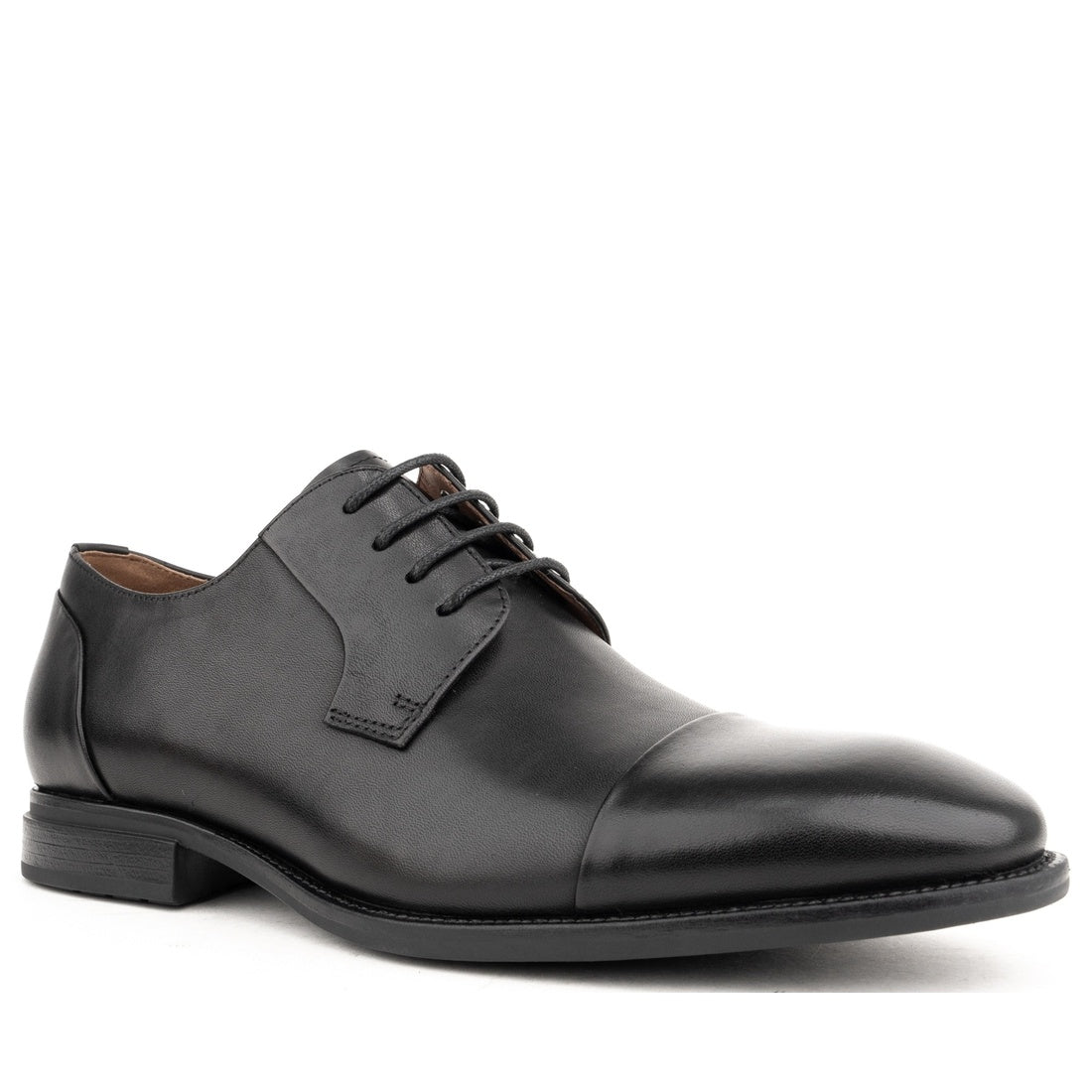 black casual closed formal
