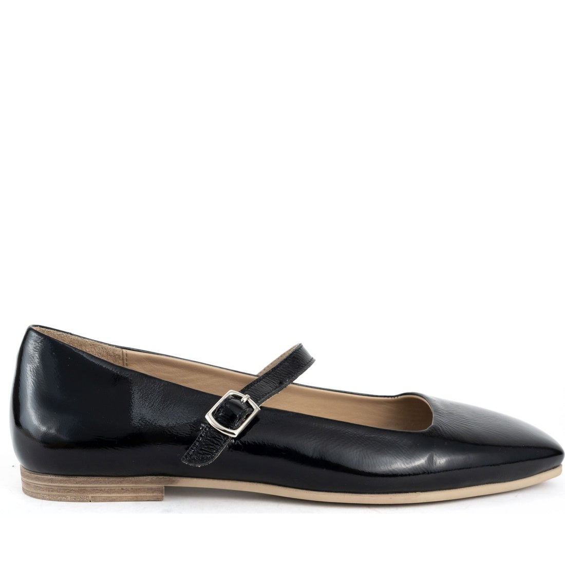 black casual closed ballerinas