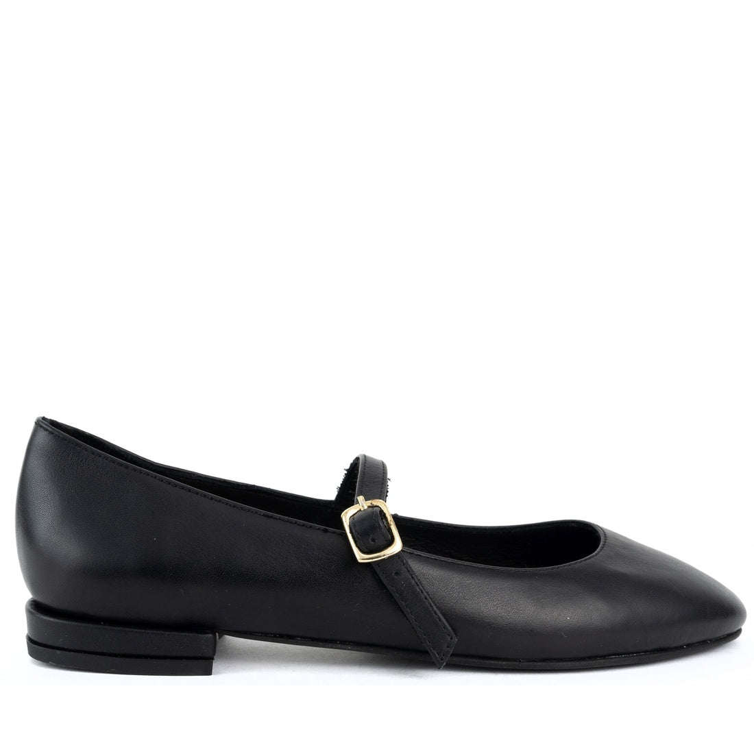 black casual closed ballerinas