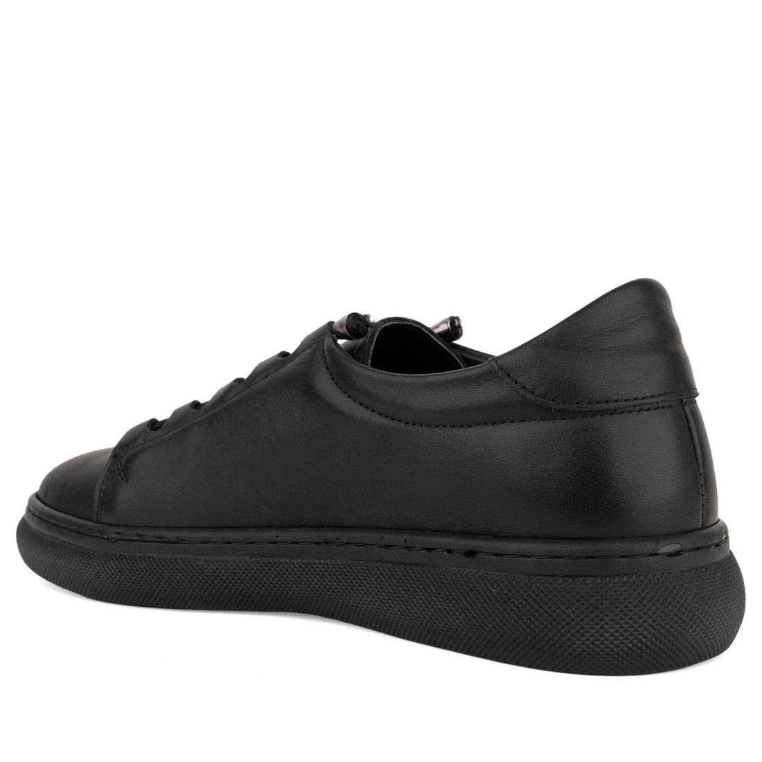 black casual closed leisure