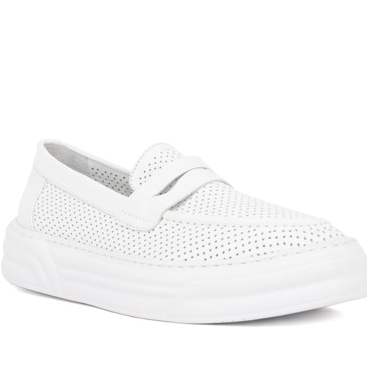 white casual closed leisure