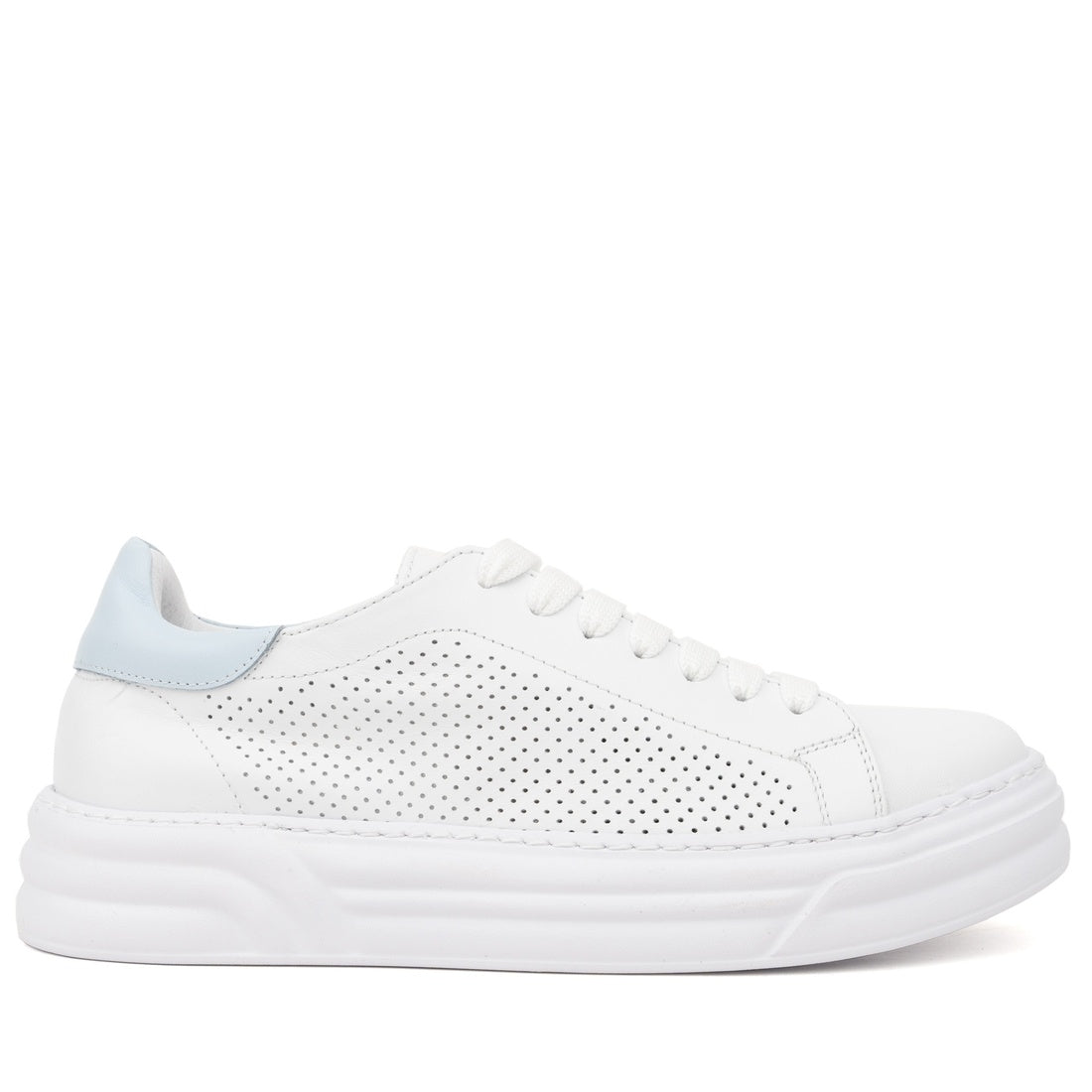 white casual closed leisure