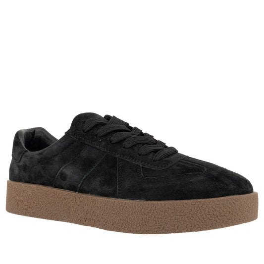 black casual closed leisure