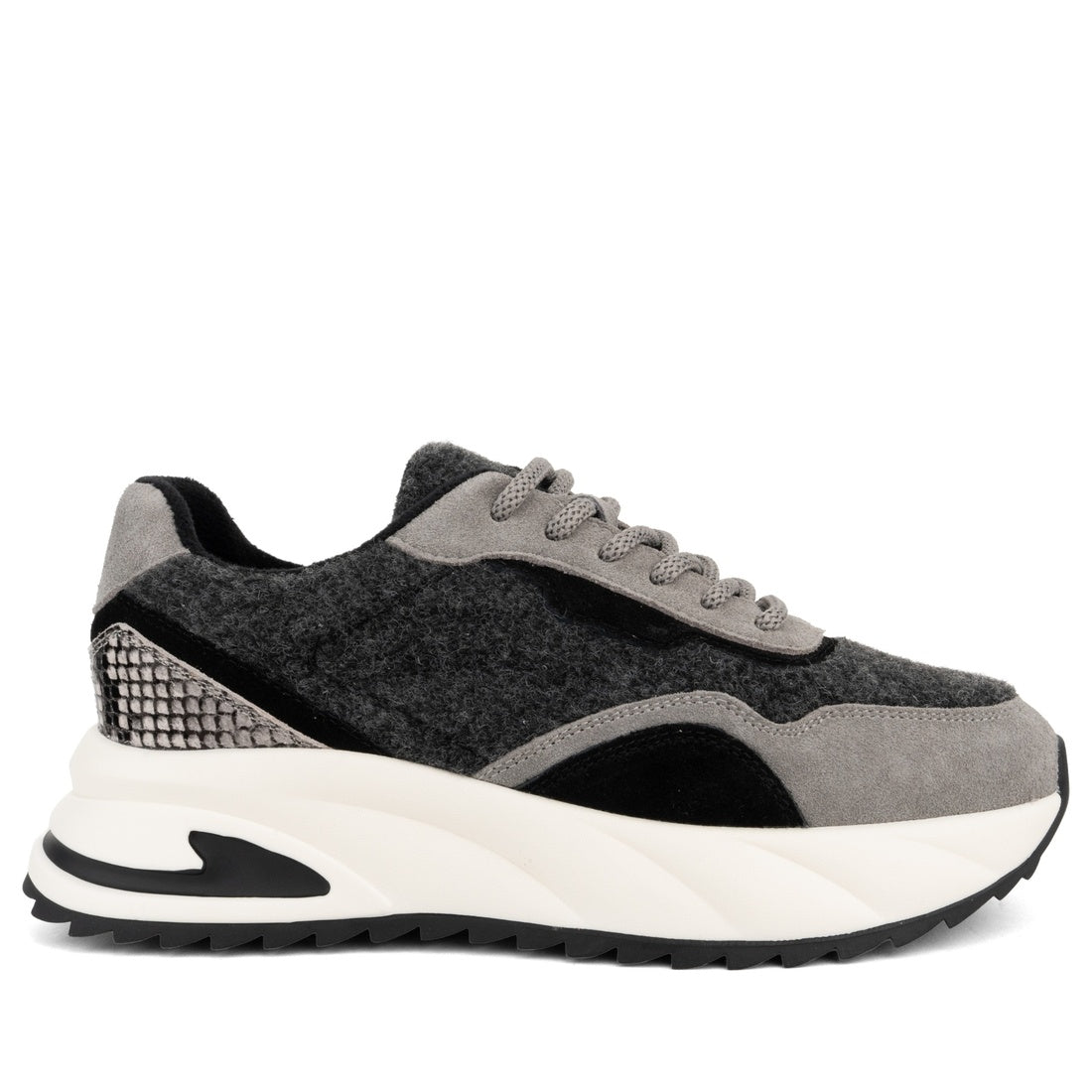 grey casual closed leisure