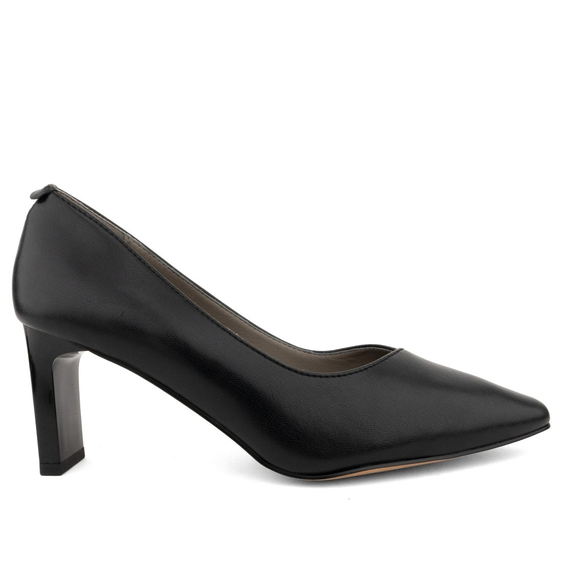black elegant closed pumps