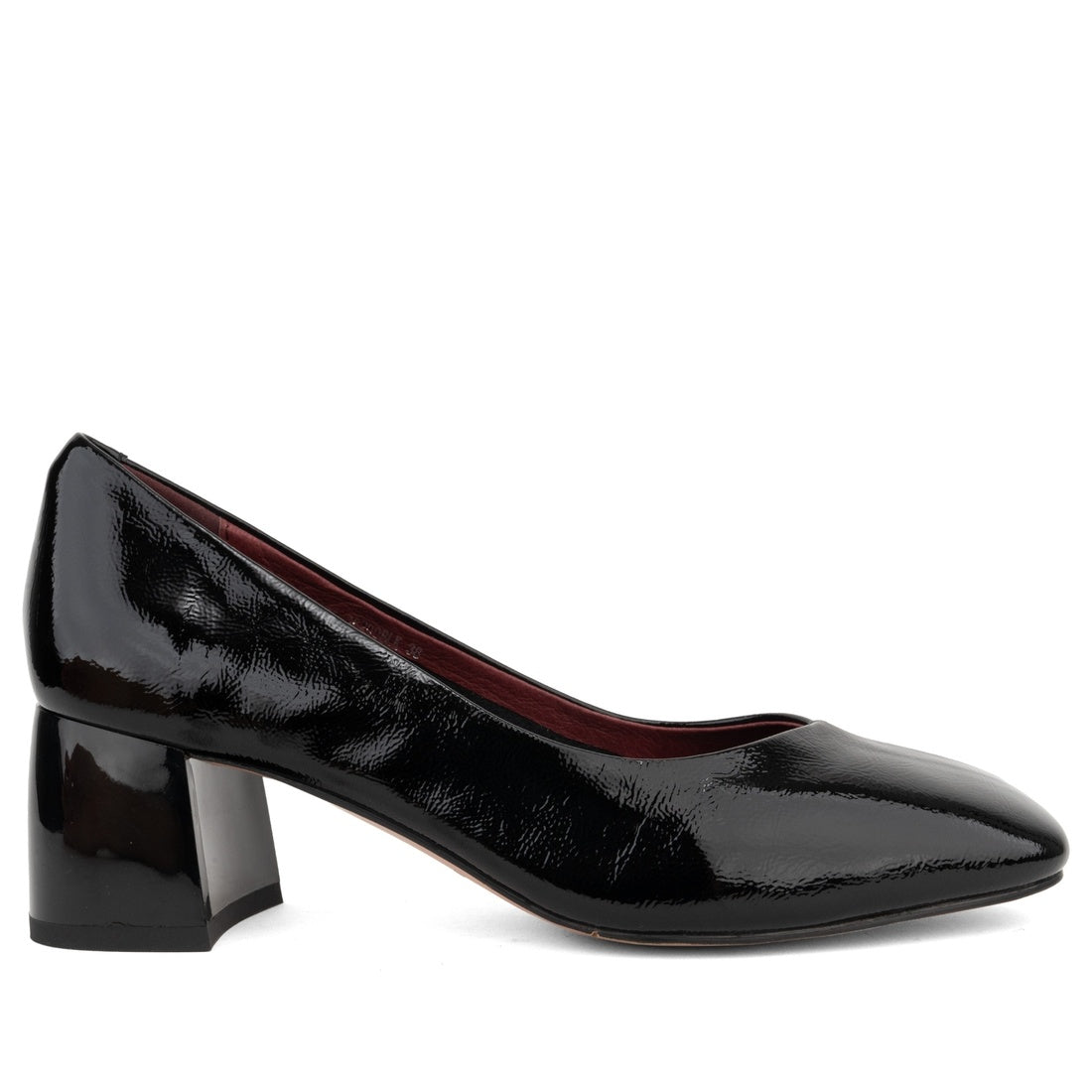 black casual closed pumps