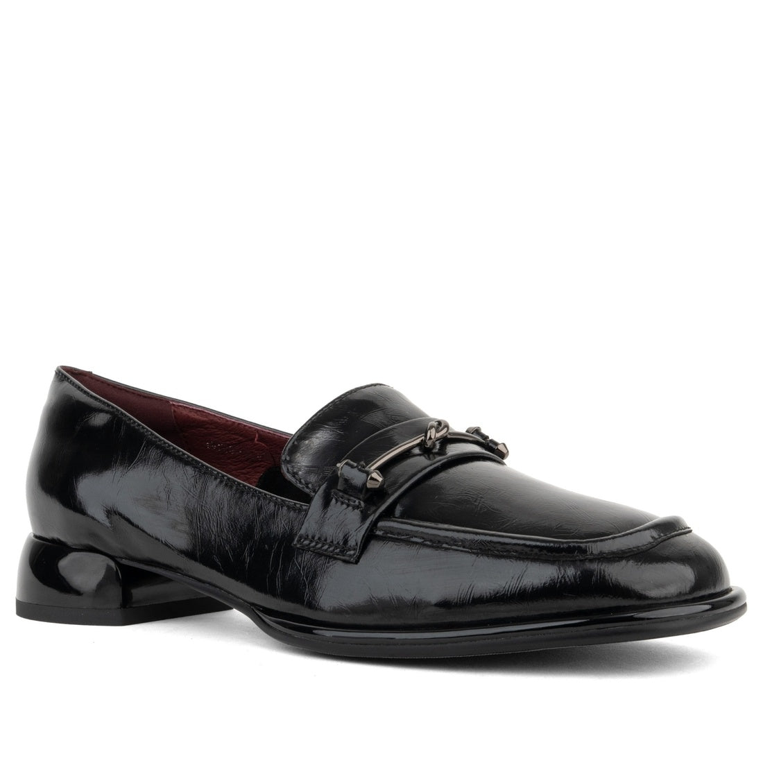 black casual closed loafers