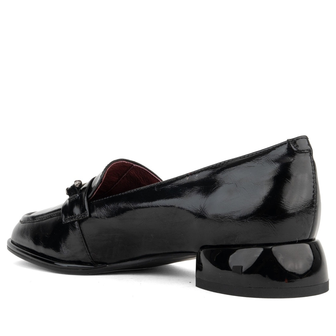 black casual closed loafers
