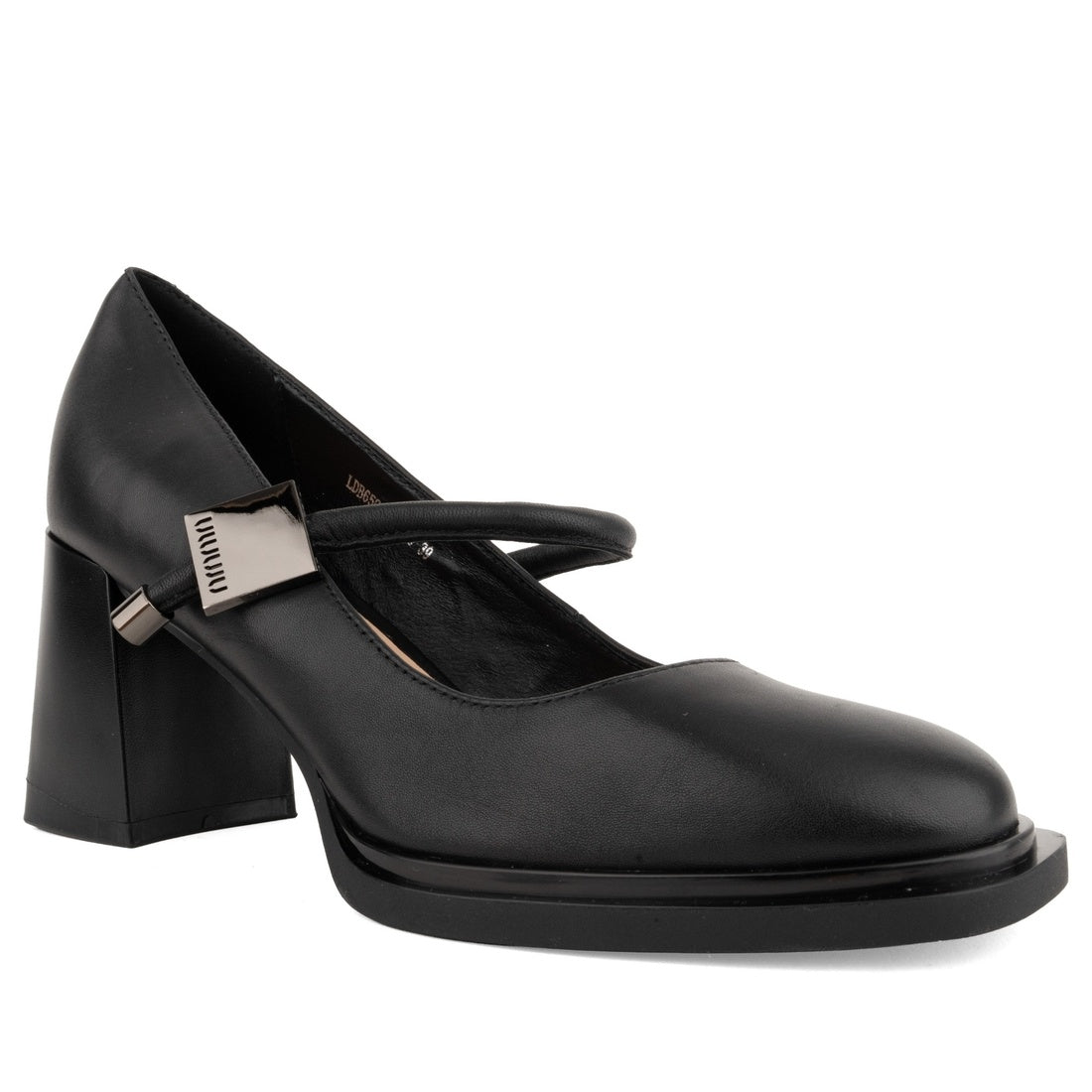 black casual closed pumps