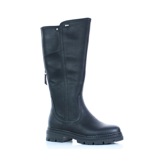 black casual closed boots