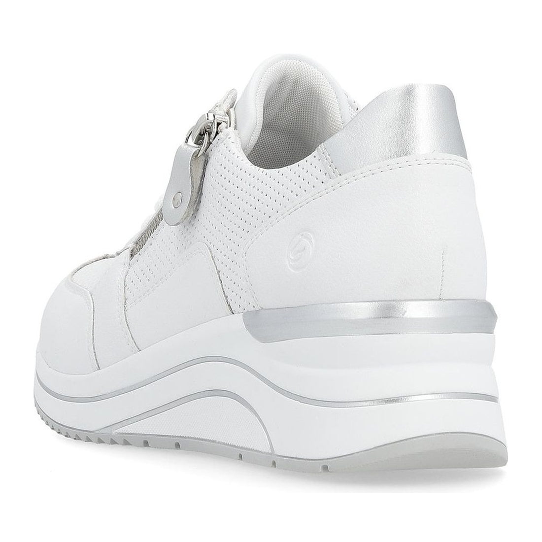 white casual closed sneakers