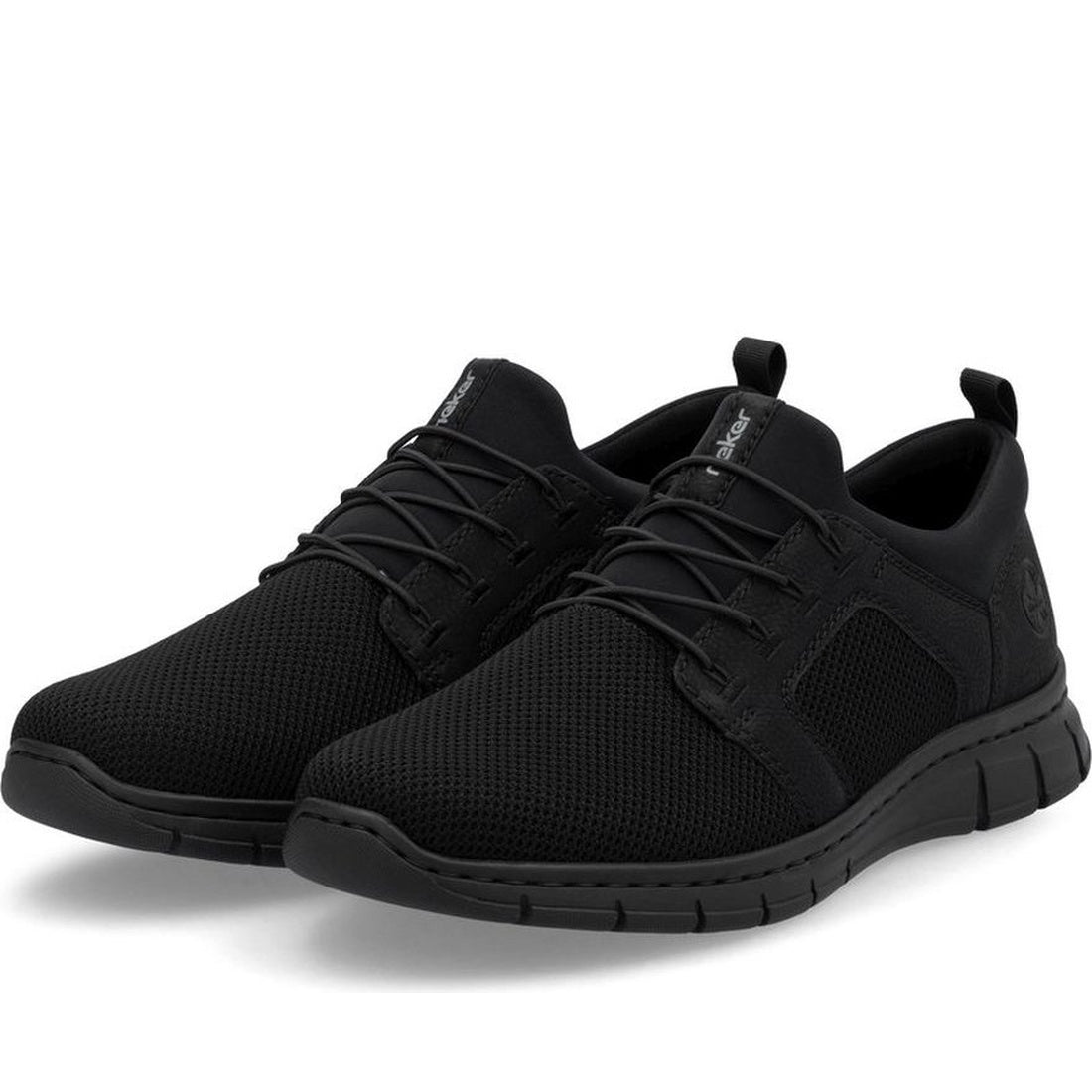 black casual closed slipper