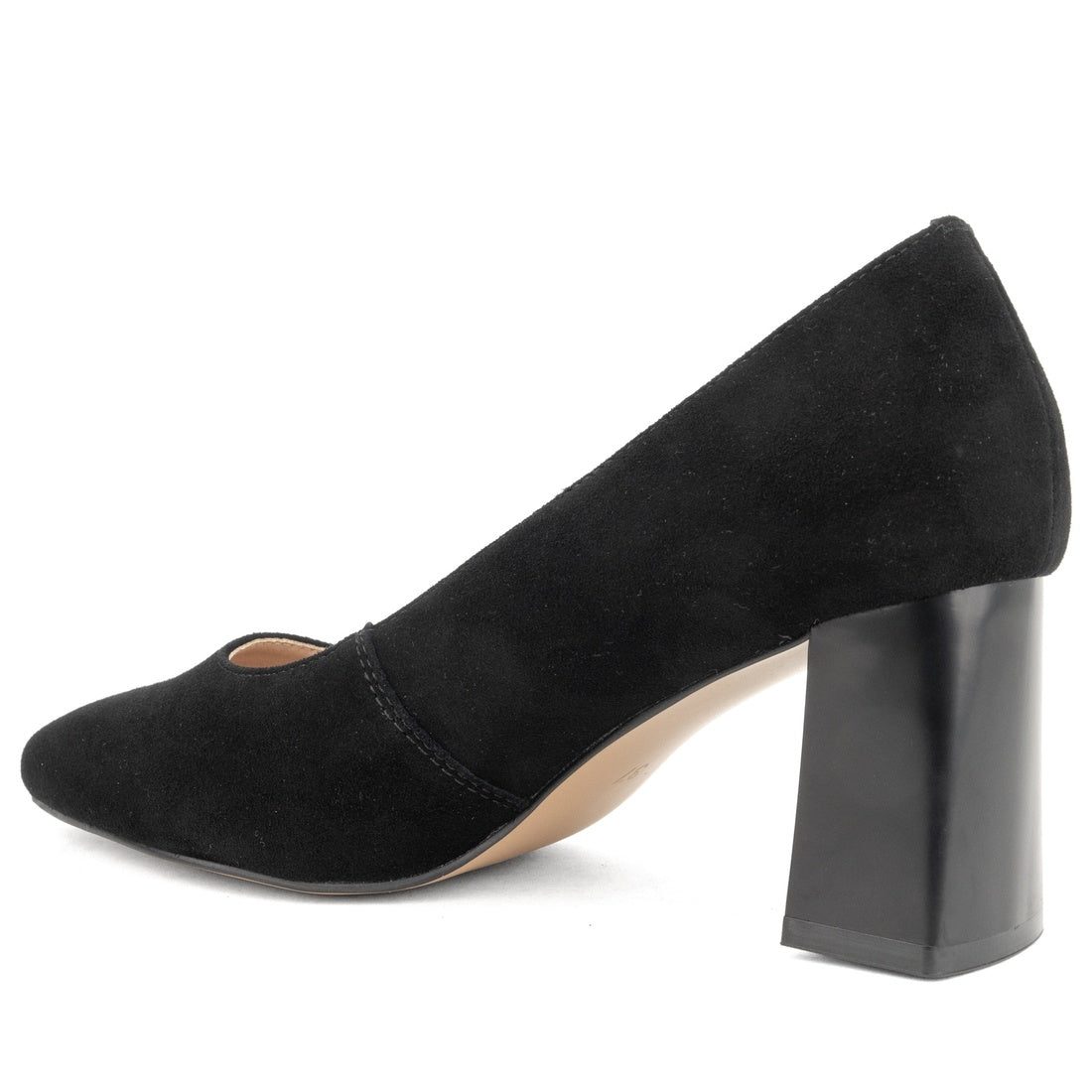 black elegant closed pumps