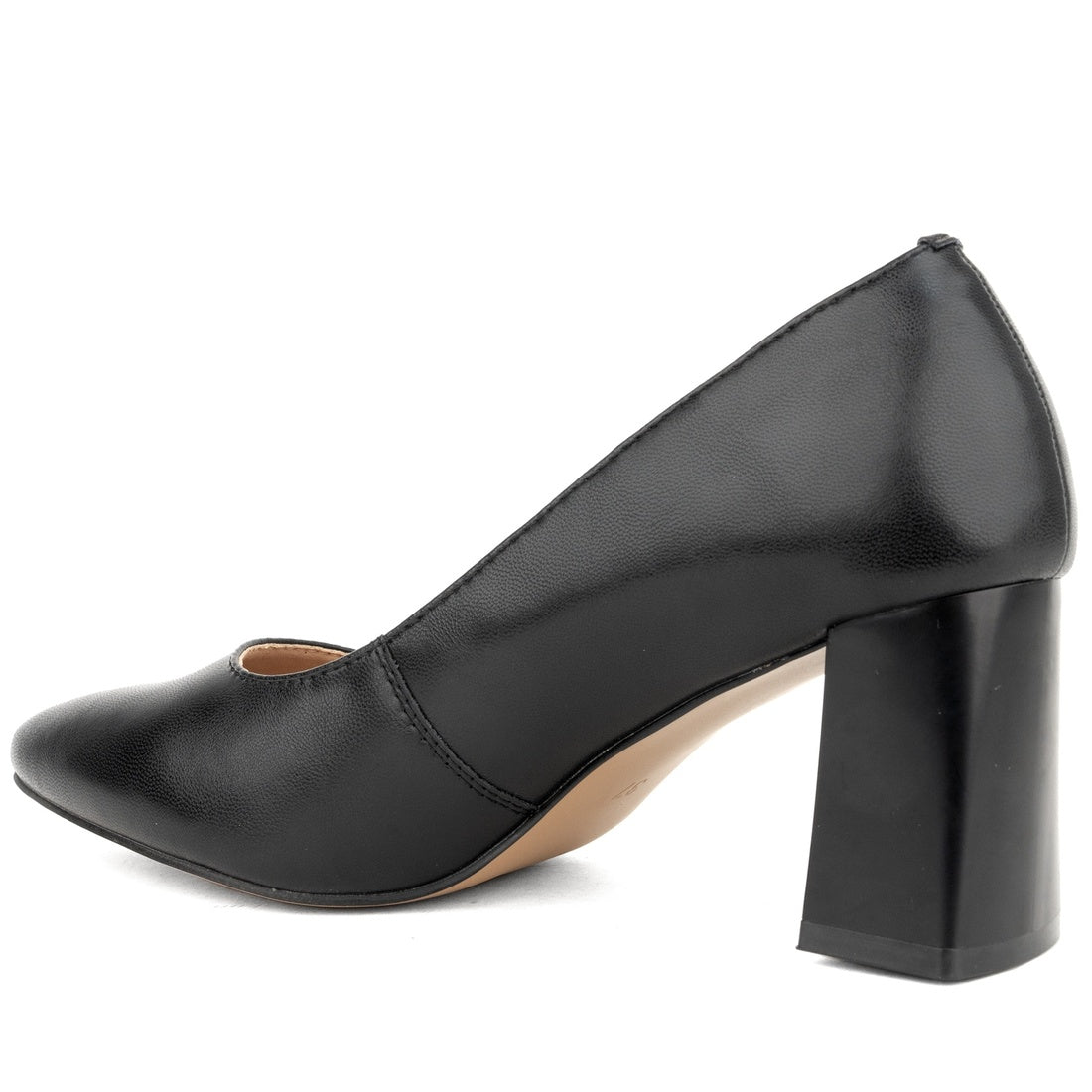 black elegant closed pumps