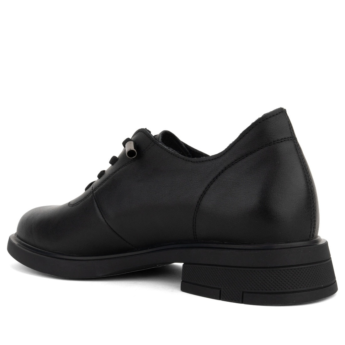 black classic closed shoes