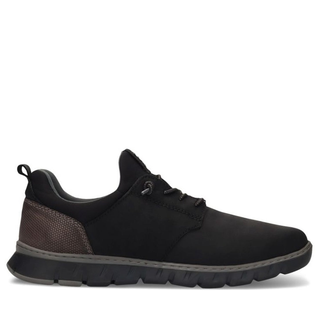 black casual closed leisure