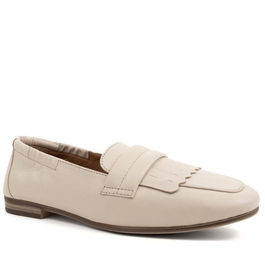 beige casual closed shoes