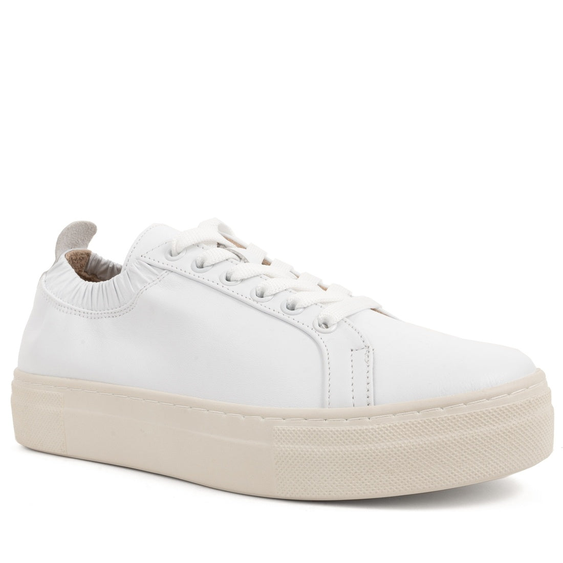white casual closed shoes