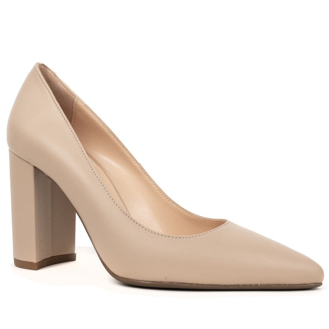beige classic closed pumps