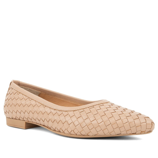 beige casual closed ballerinas