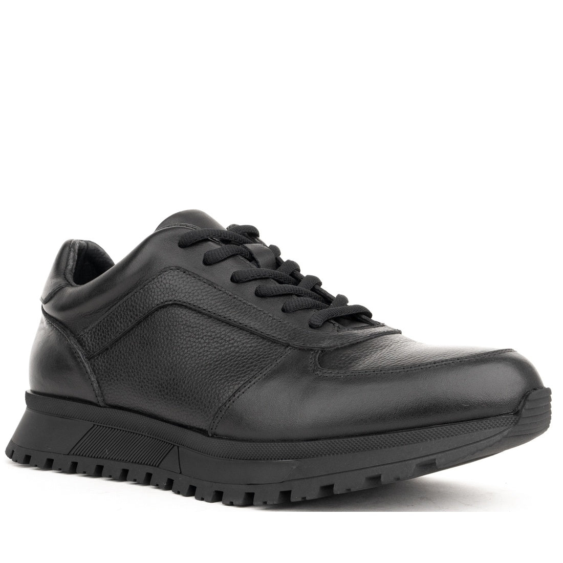 black casual closed leisure