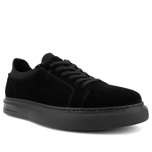 black casual closed leisure