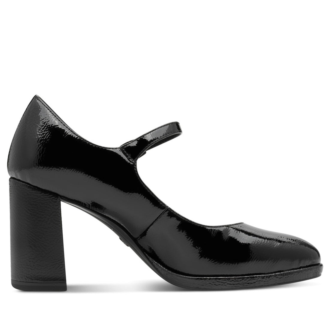 black elegant closed pumps
