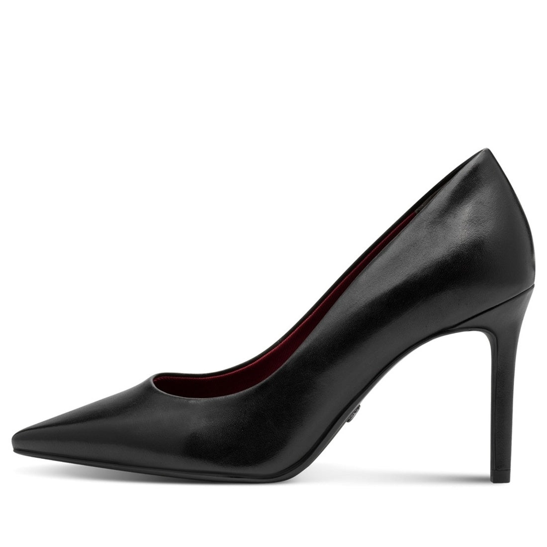 black elegant closed pumps
