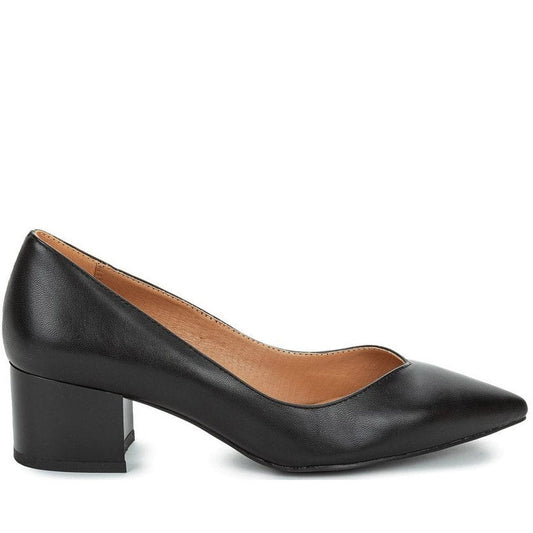 Betsy Womens black elegant closed shoes | Vilbury London