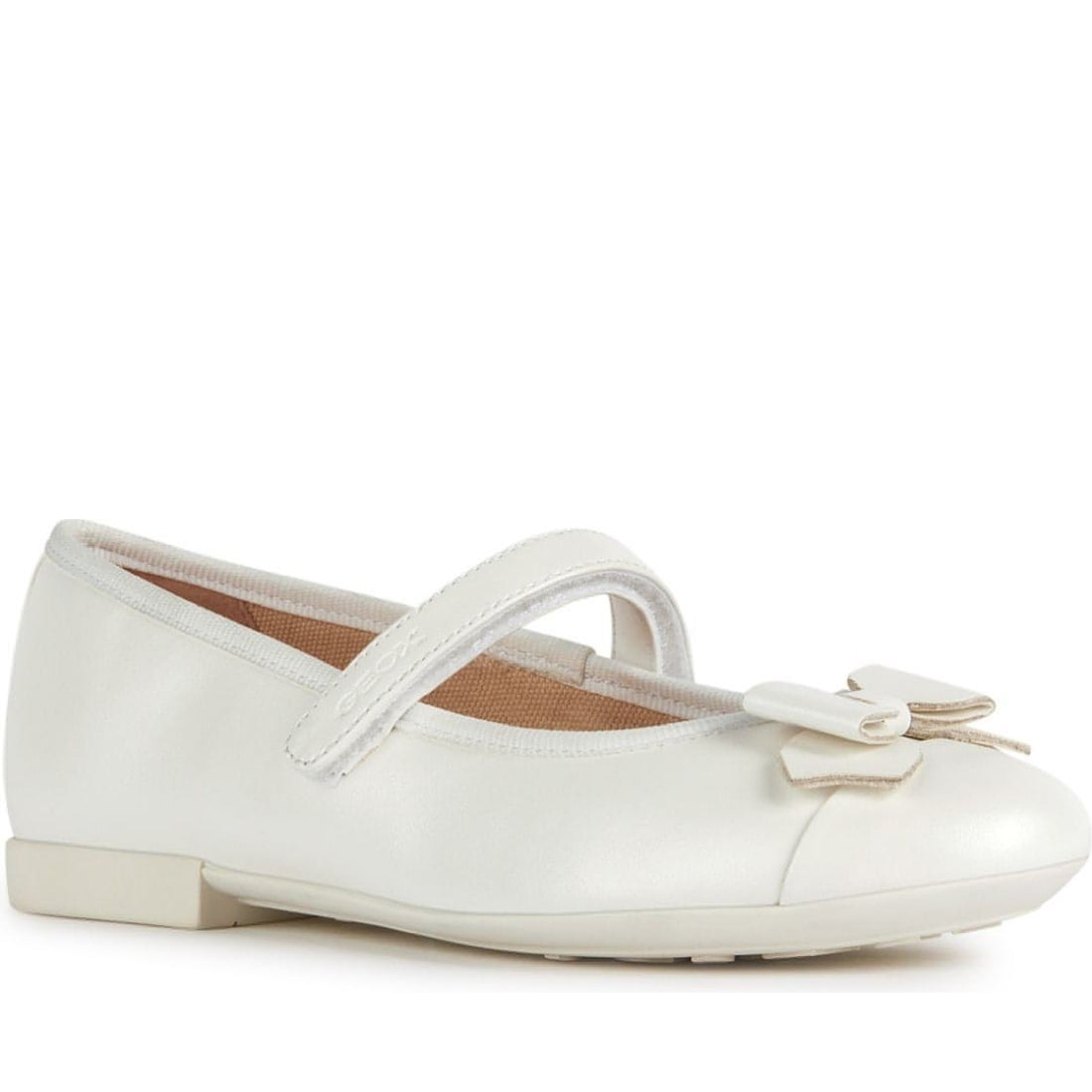 Geox girls white plie ballerinas | Vilbury London