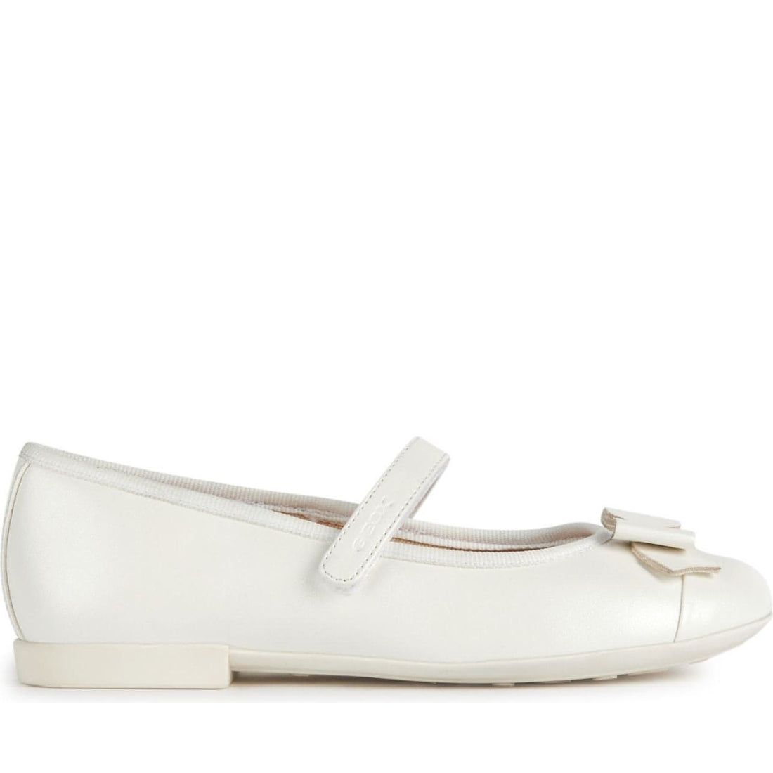 Geox girls white plie ballerinas | Vilbury London