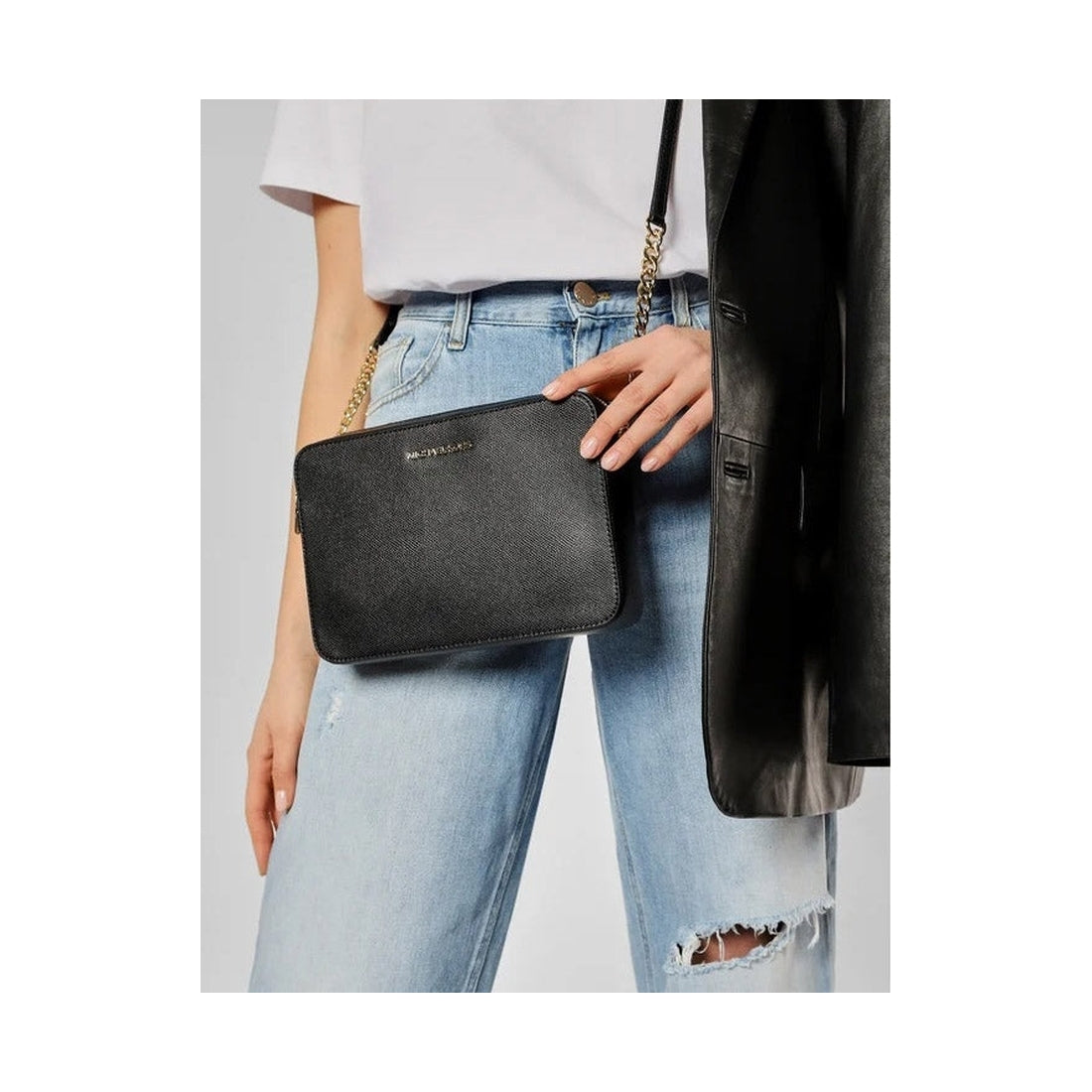 Michael Kors Womens black crossbody | Vilbury London