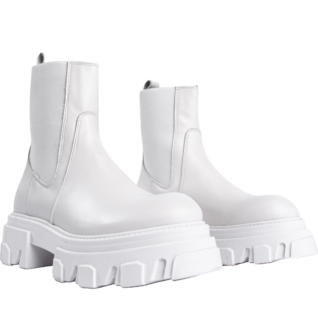 VAMSKO womens White nora booties | Vilbury London