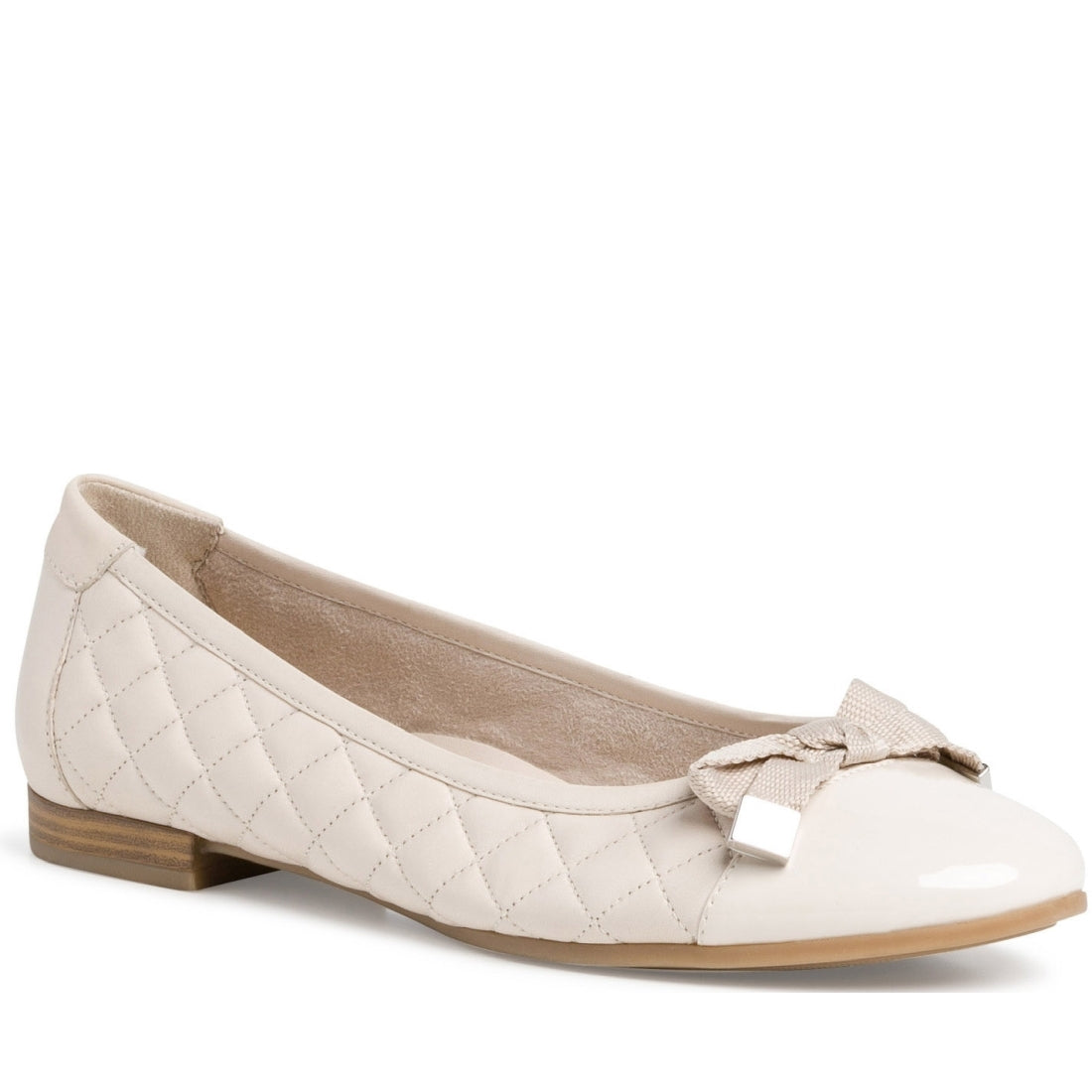 Tamaris Womens ivory casual closed shoes | Vilbury London